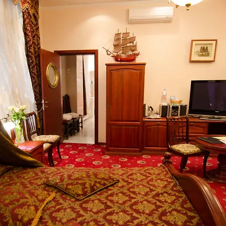 Отель Boutique Monte Kristo