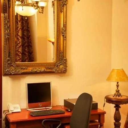 Boutique Monte Kristo Отель Рига