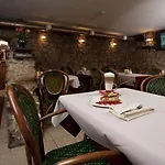 Boutique Monte Kristo Готель 4*